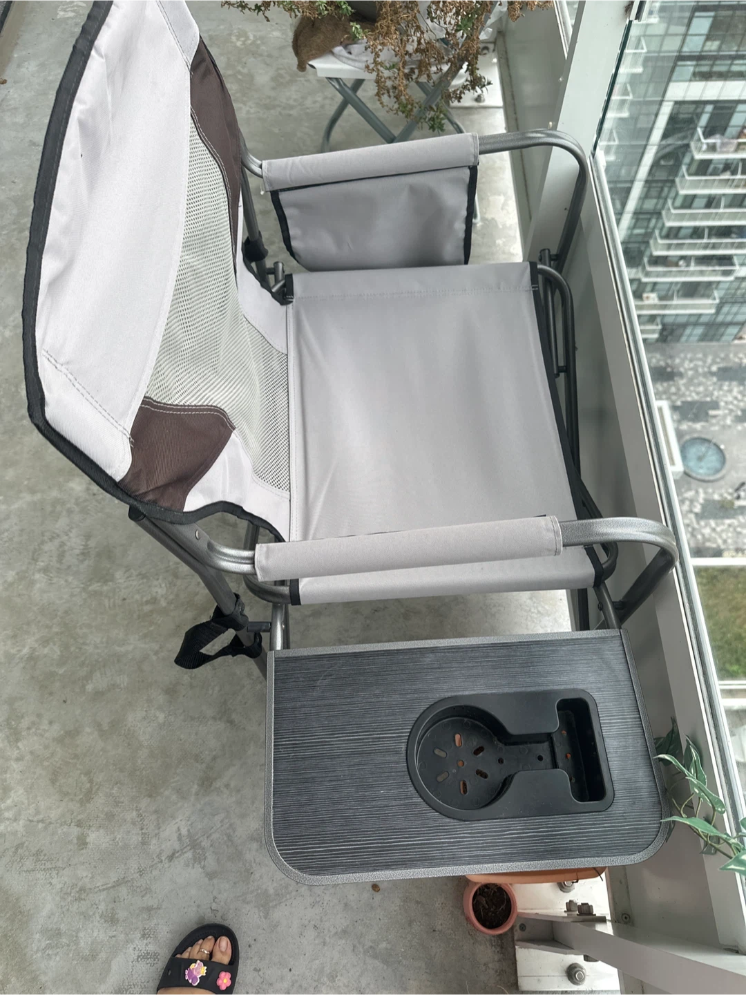 Folding Camping Chair with Side Table