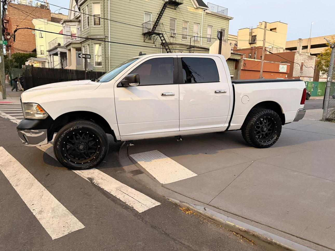 Ram 1500 big horn 2016 - photo 2