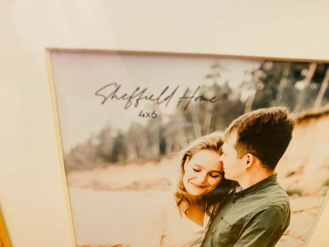 Sheffield Home 4x6 "You & Me" Gold Picture Frame - photo 3