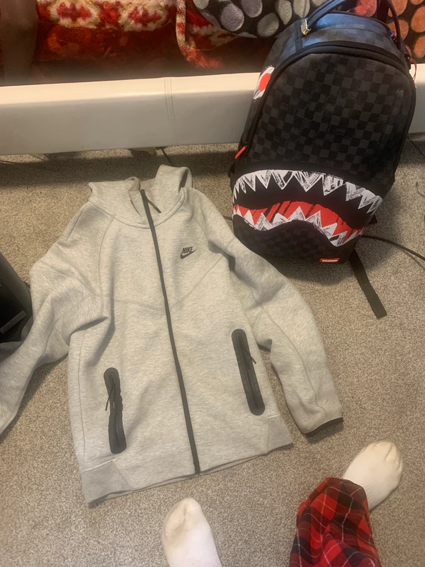 Nike tech and Sprayground back pack