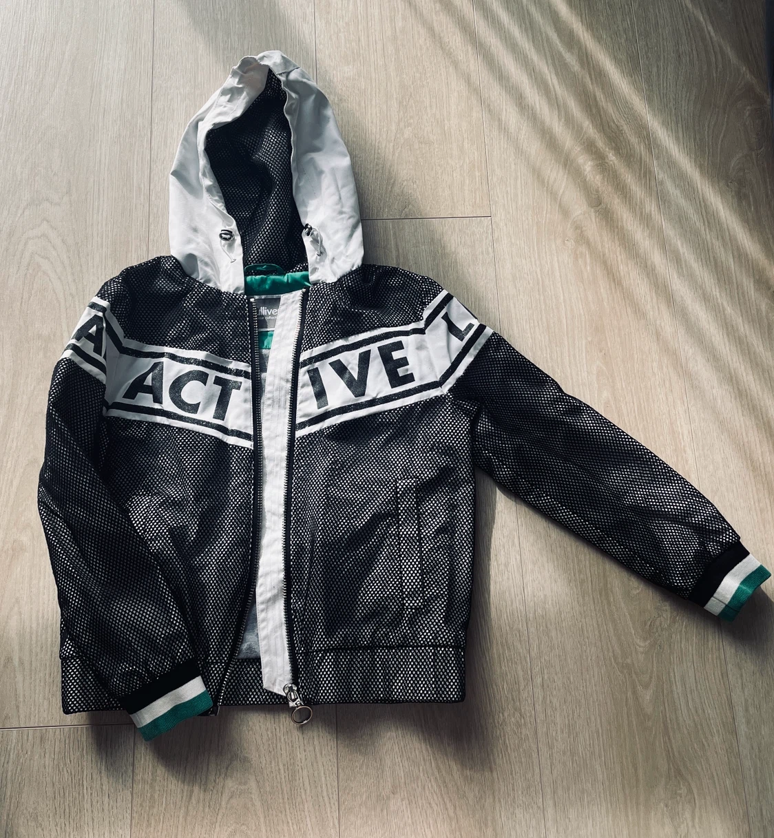 Gulliver Kid Active Mesh Hoodie Jacket - 8-9 years