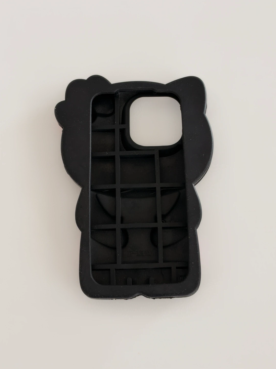 iphone 13 pro Hello Kitty Silicone iPhone Case - photo 2