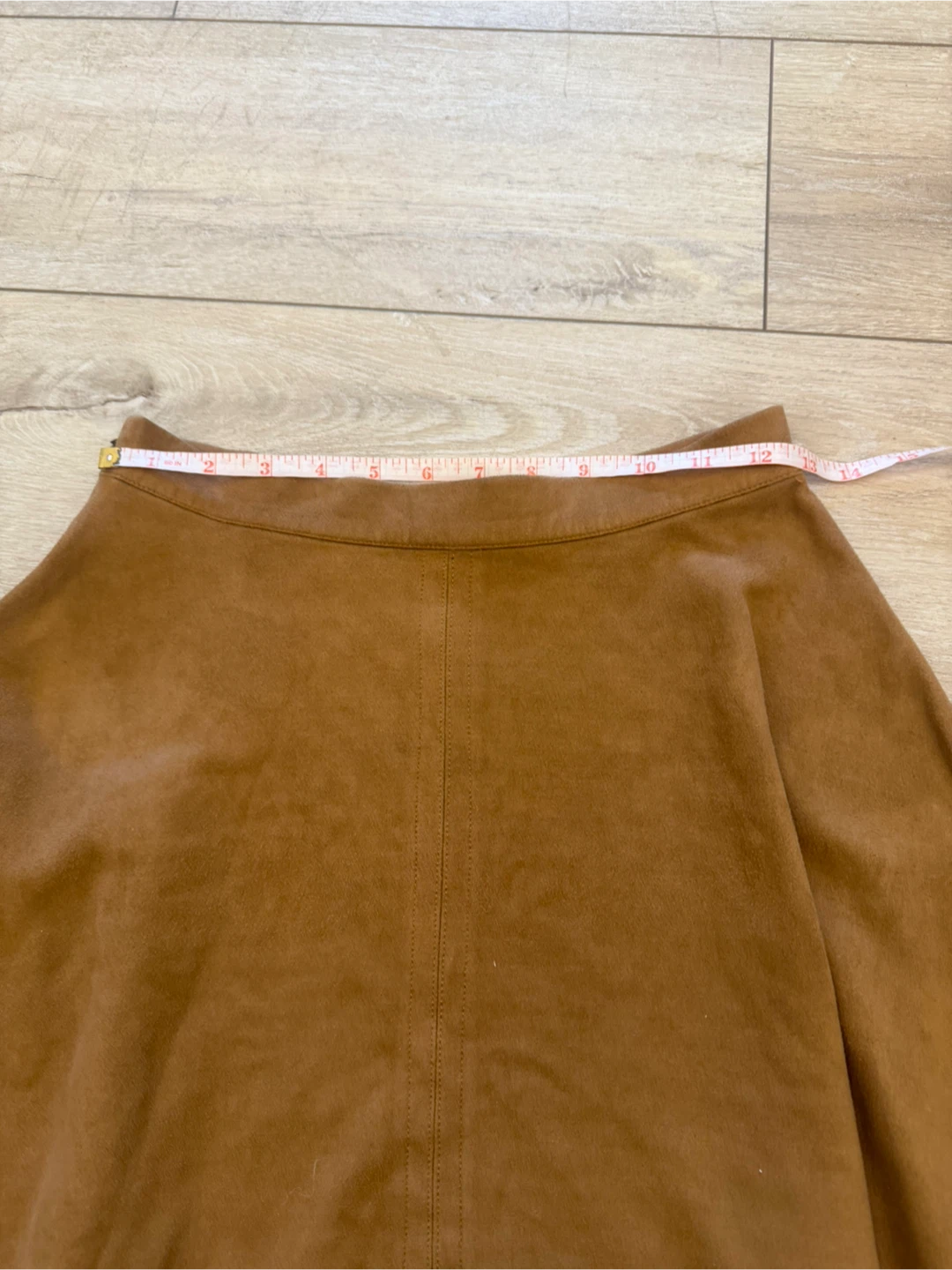 Carolina Glaser brown faux suede skirt - photo 3