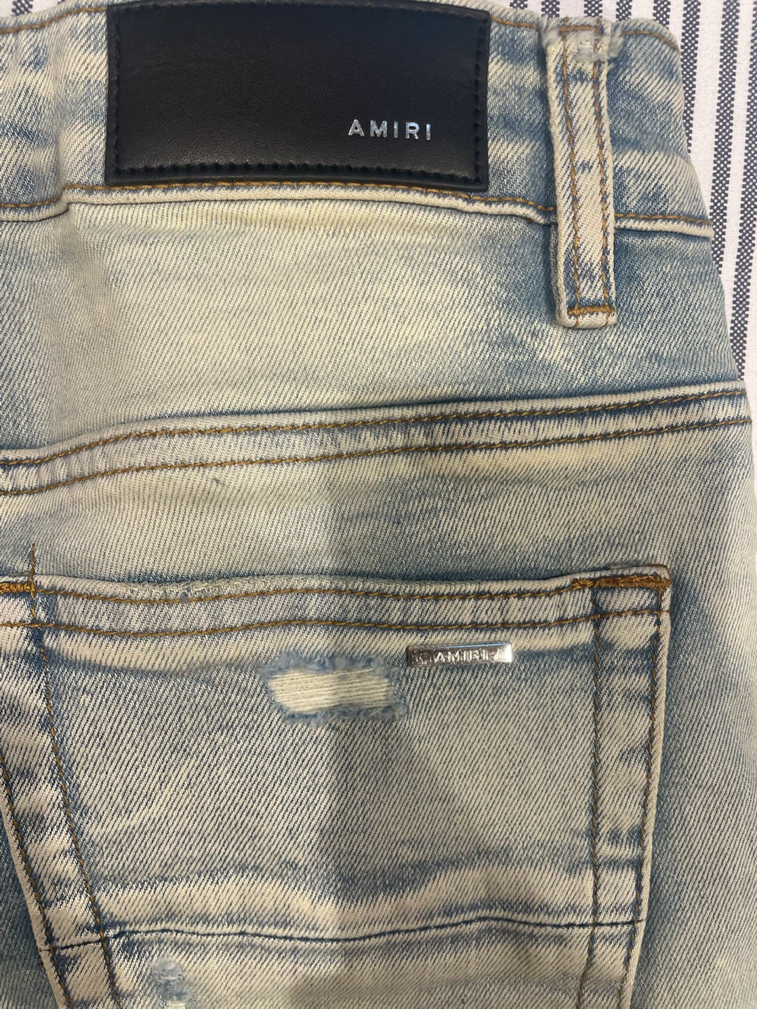 Amiri MX1 Bandana Patchwork Jeans - Light Wash - Size 29 - photo 4