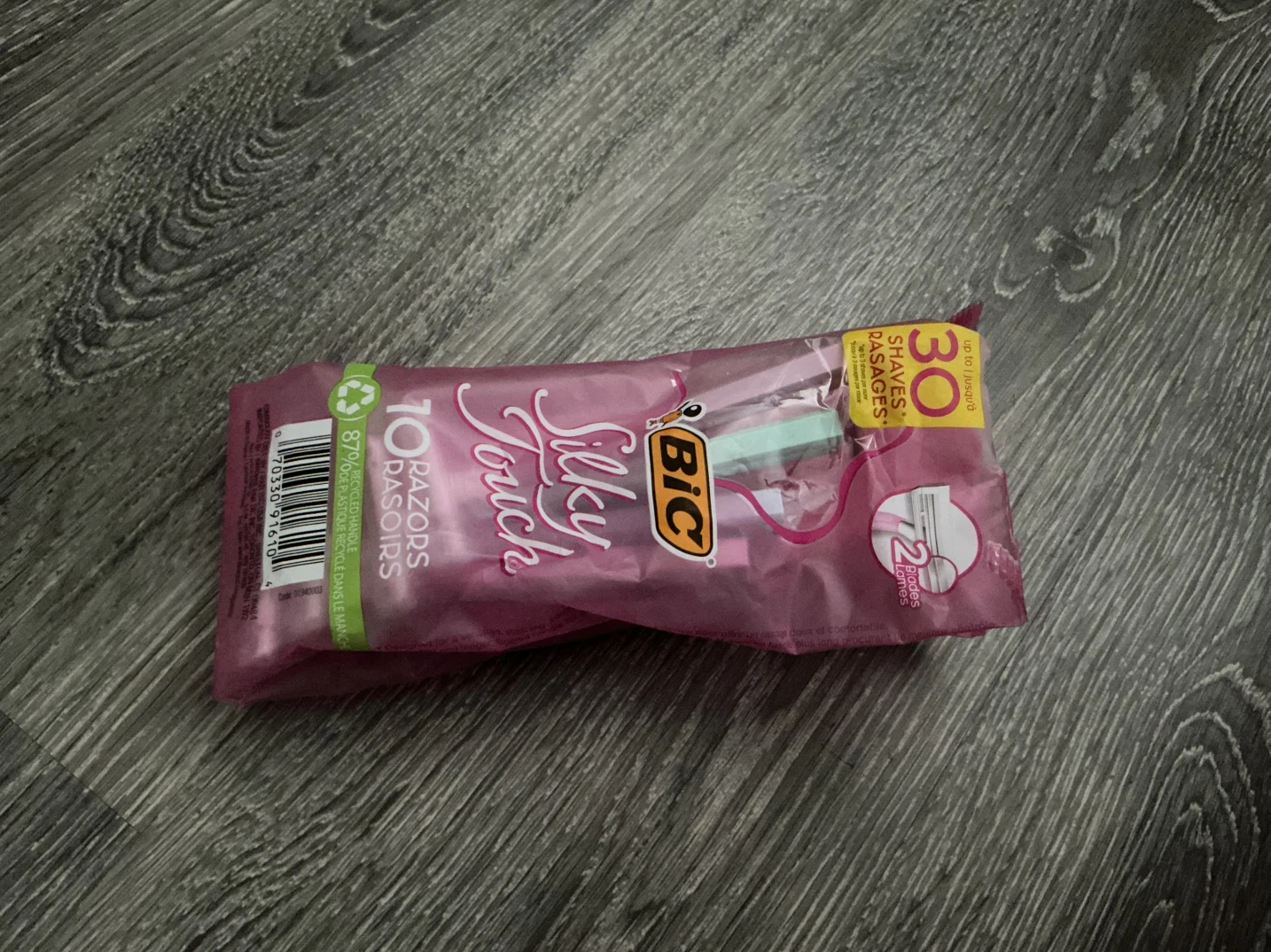 BIC Silky Touch Razors (10 Pack)
