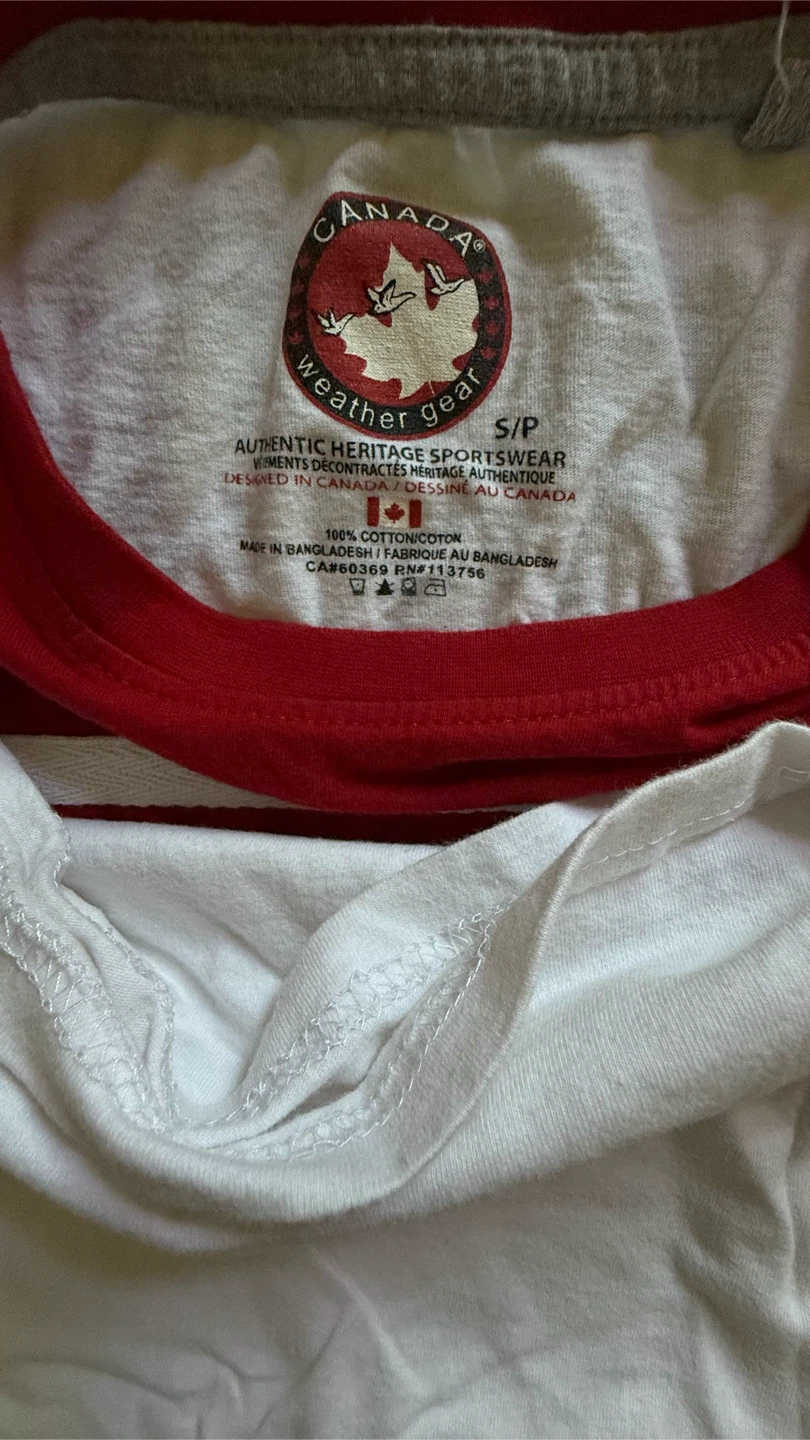 Canada Weather Gear T-Shirt Small - photo 2