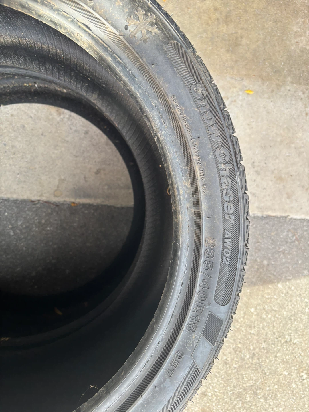 2 Snowchaser AW02 Tires 235/40R18 - photo 4