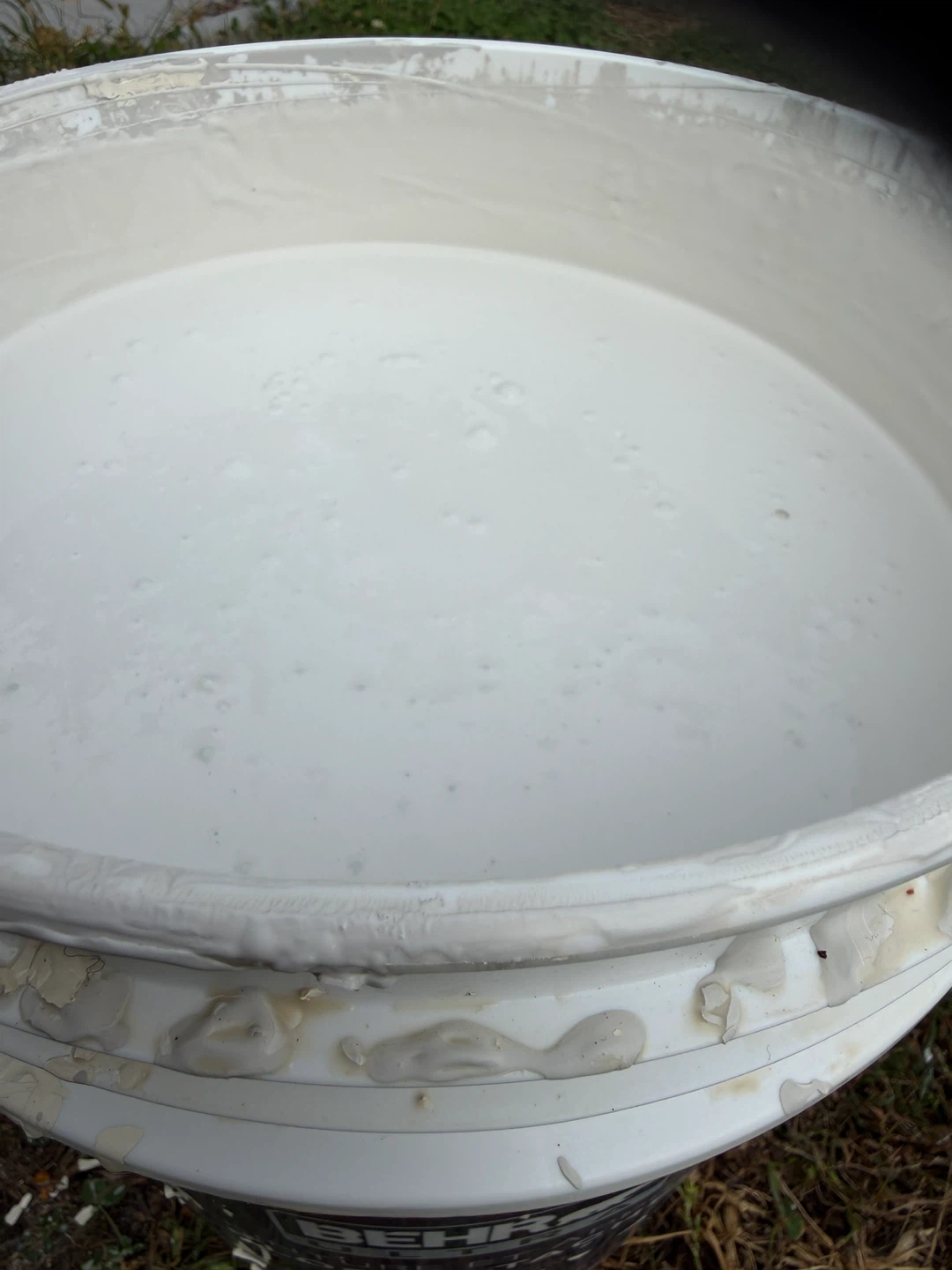 Full blank -Behr Ultra Paint and Primer Interior