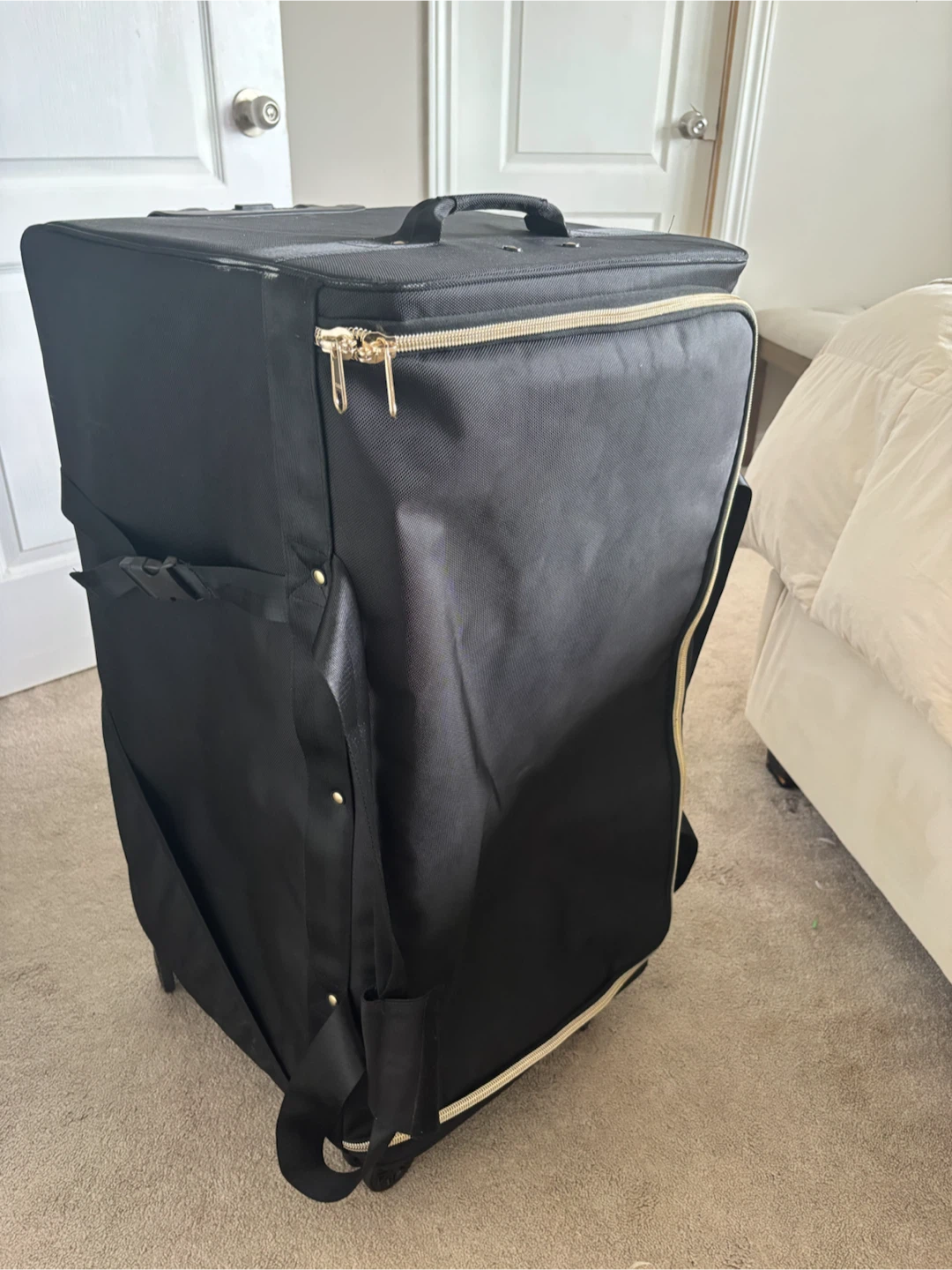Rac n Roll garment bag