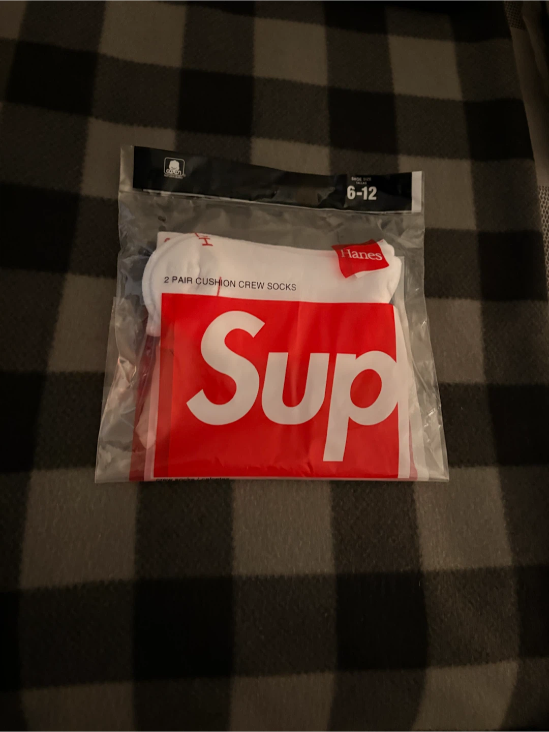 Supreme Hanes Crew Socks Pair Pack
