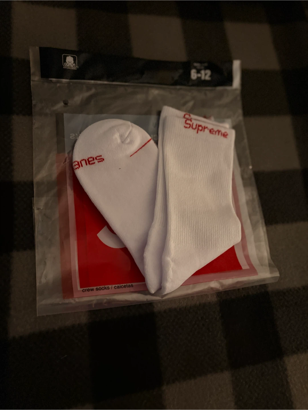 Supreme Hanes Crew Socks Pair Pack - photo 3