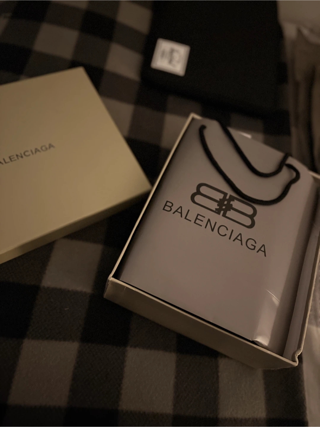 Balenciaga Black Fur Slides - photo 3