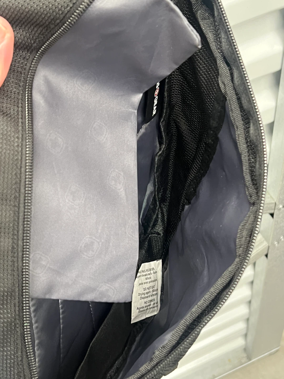 SwissGear Sling Backpack - photo 3