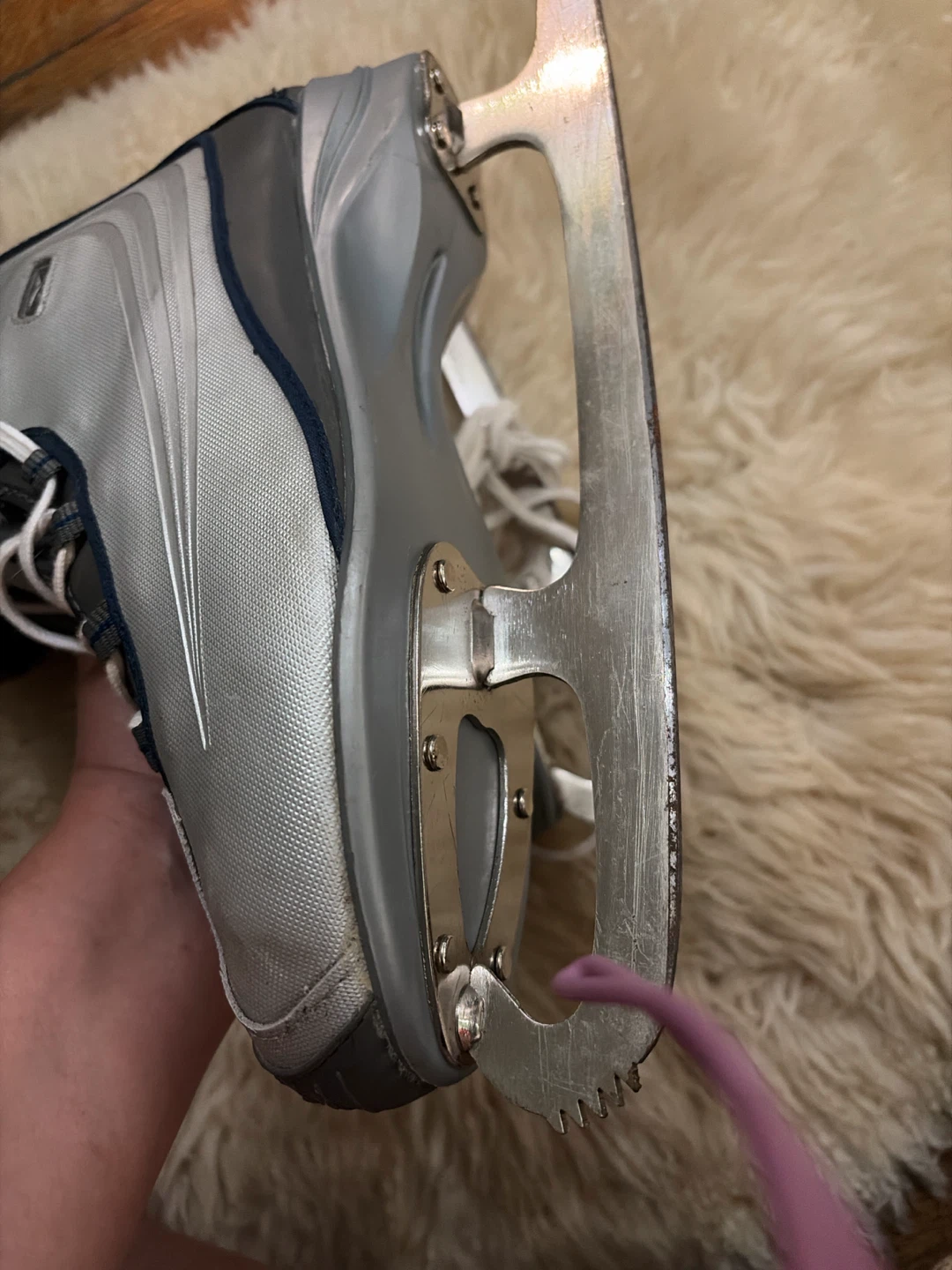 Reebok Recreational Ice Skates Size 9 - photo 2