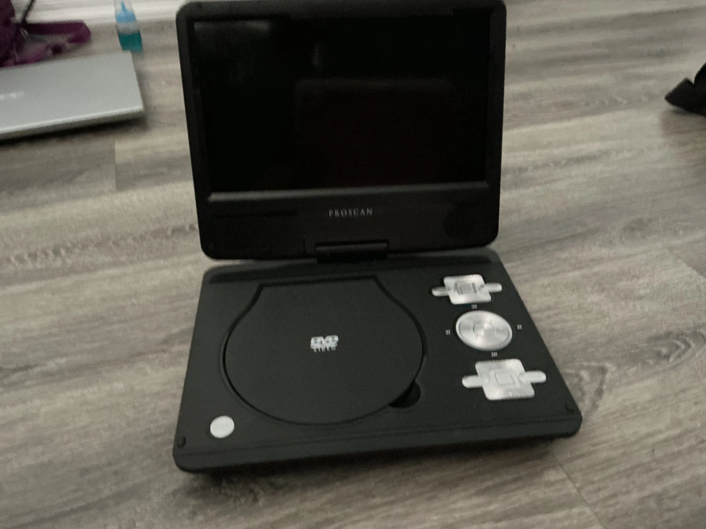 Proscan Portable DVD Player