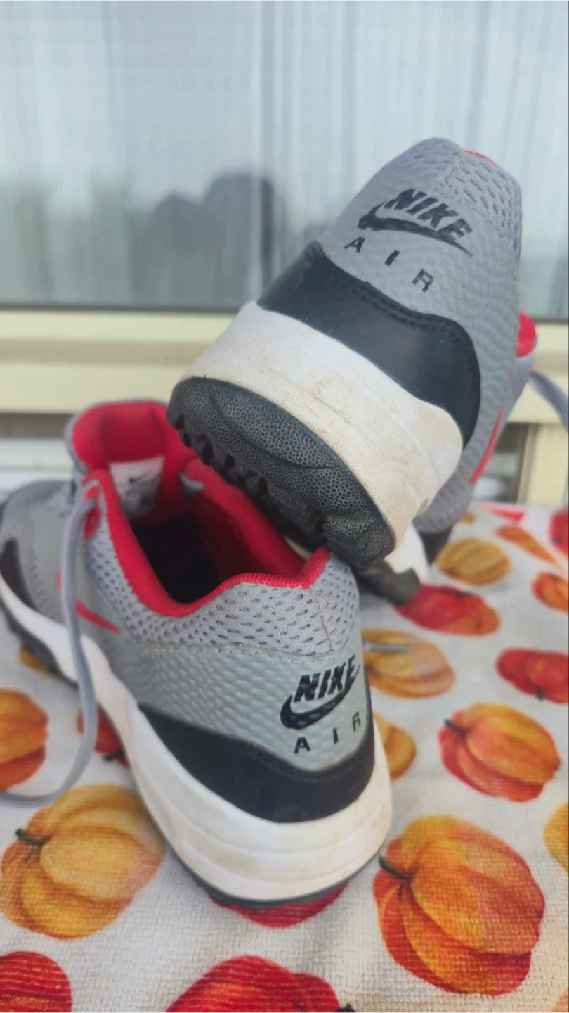 Nike Air Max Sneakers - photo 2
