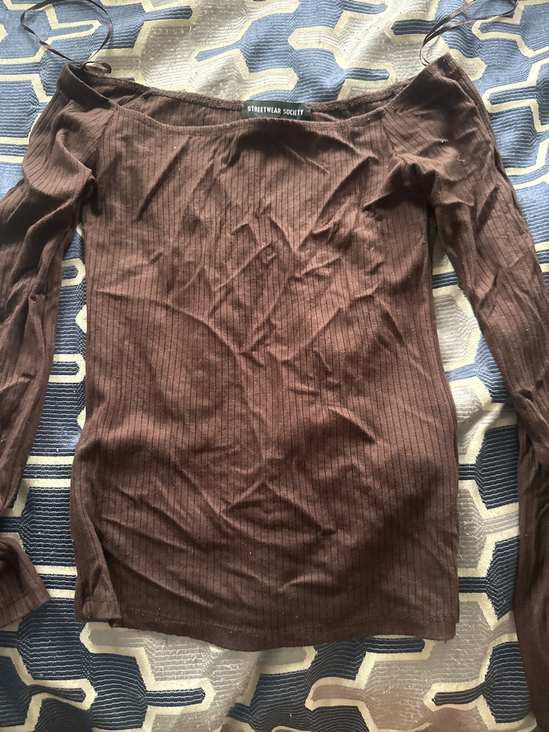 Streetwear Society Brown Off-Shoulder Long Sleeve Top - photo 2