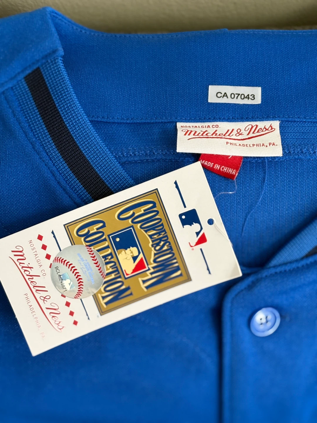 Mitchell & Ness Toronto Blue Jays Jersey Size 44 - photo 3