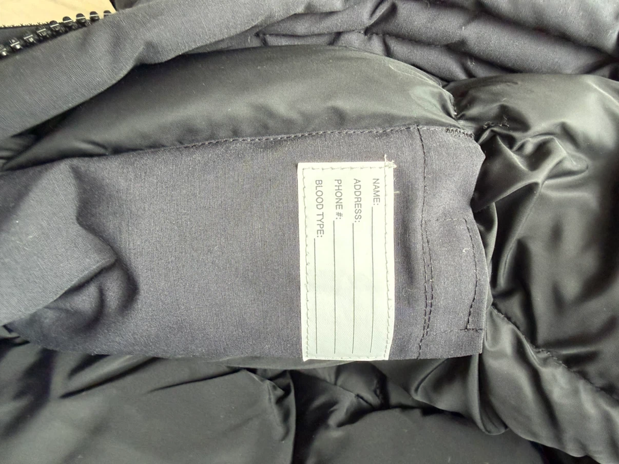 AUTHENTIC Canada Goose Expedition Parka - Black - photo 5