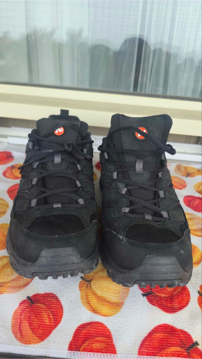 Merrell Moab 2 Hiking Shoes
