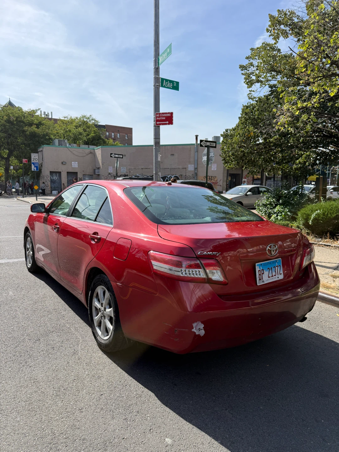 2011 Toyota Camry LE - photo 5