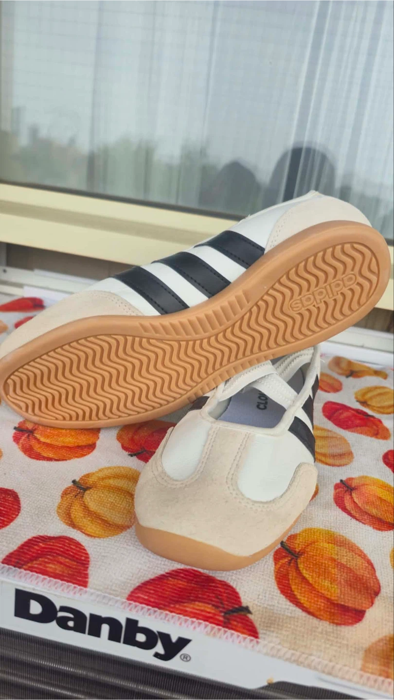Adidas Cloudfoam Mary Jane Sneakers - photo 4