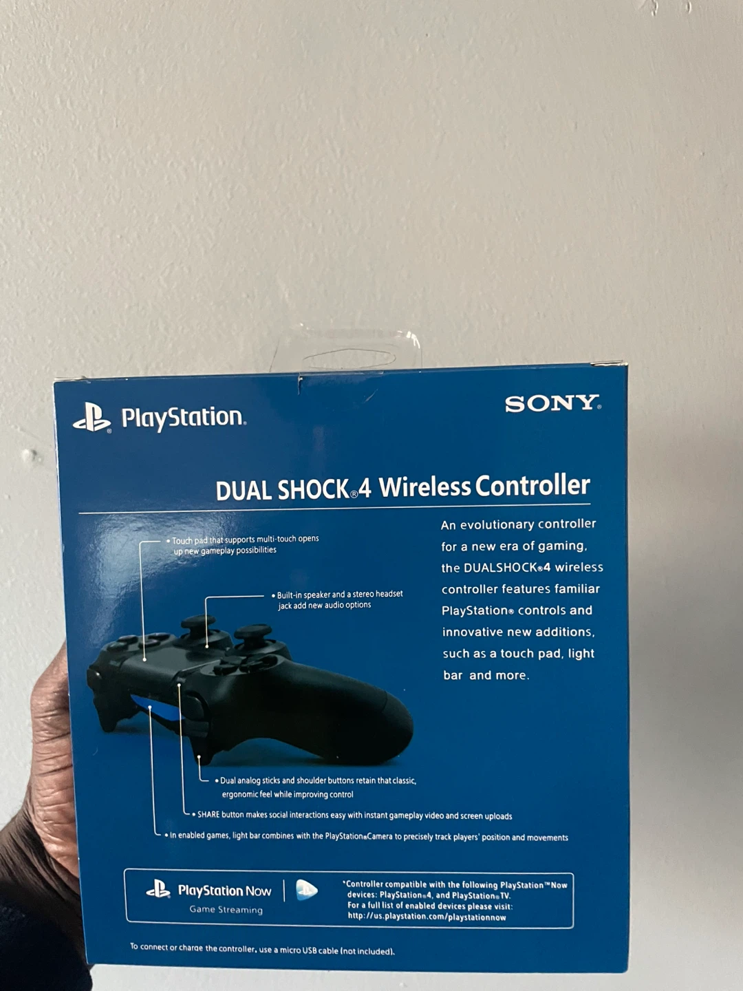 Sony DualShock 4 Wireless Controller - photo 2