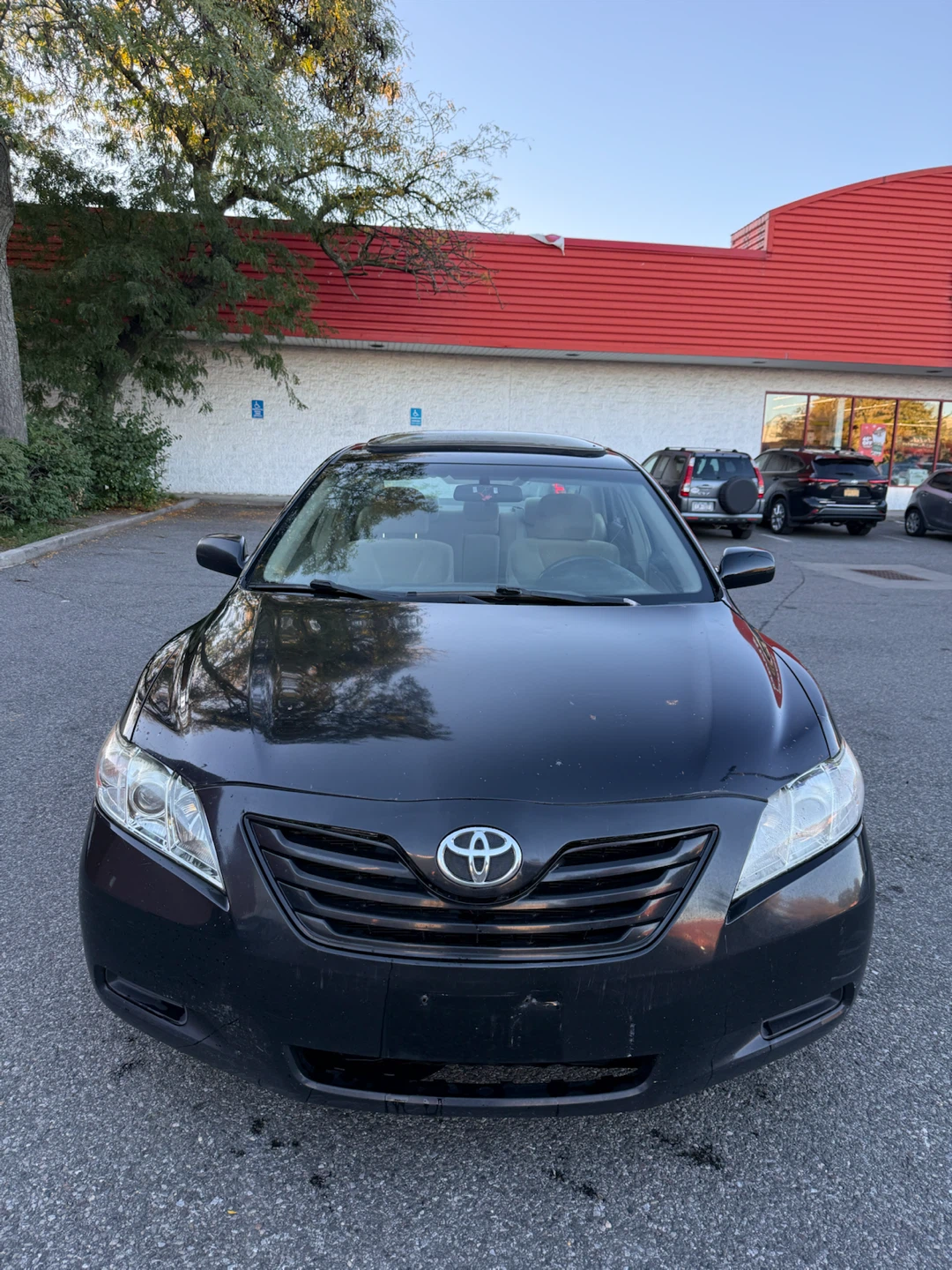 2009 Toyota Camry LE - photo 3