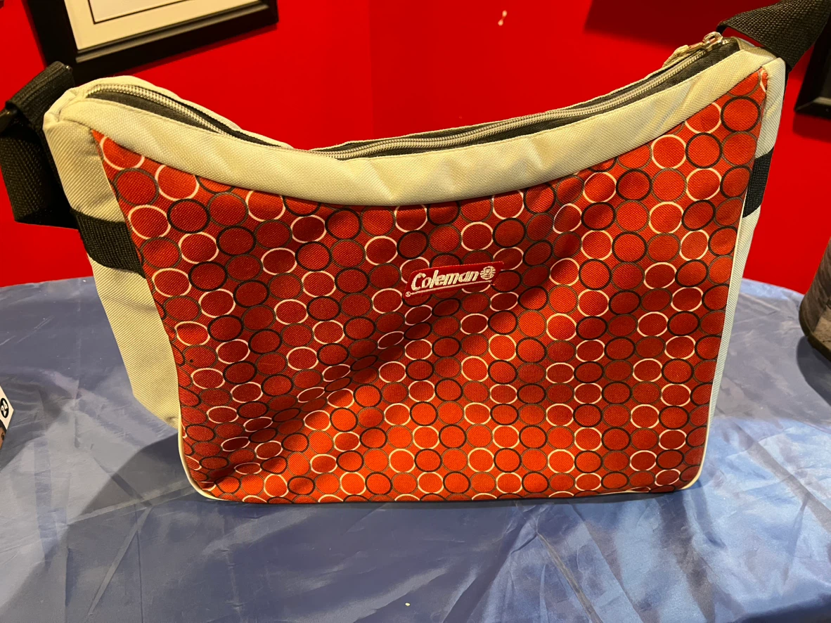 Coleman Insulated Cooler Bag - photo 2