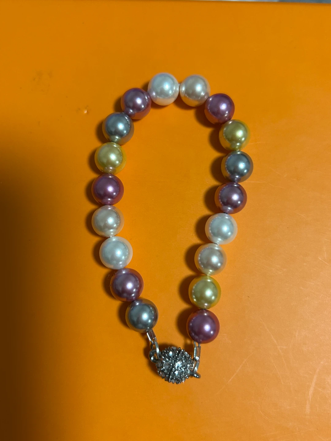 Multicoloured Pearl Beaded Bracelet