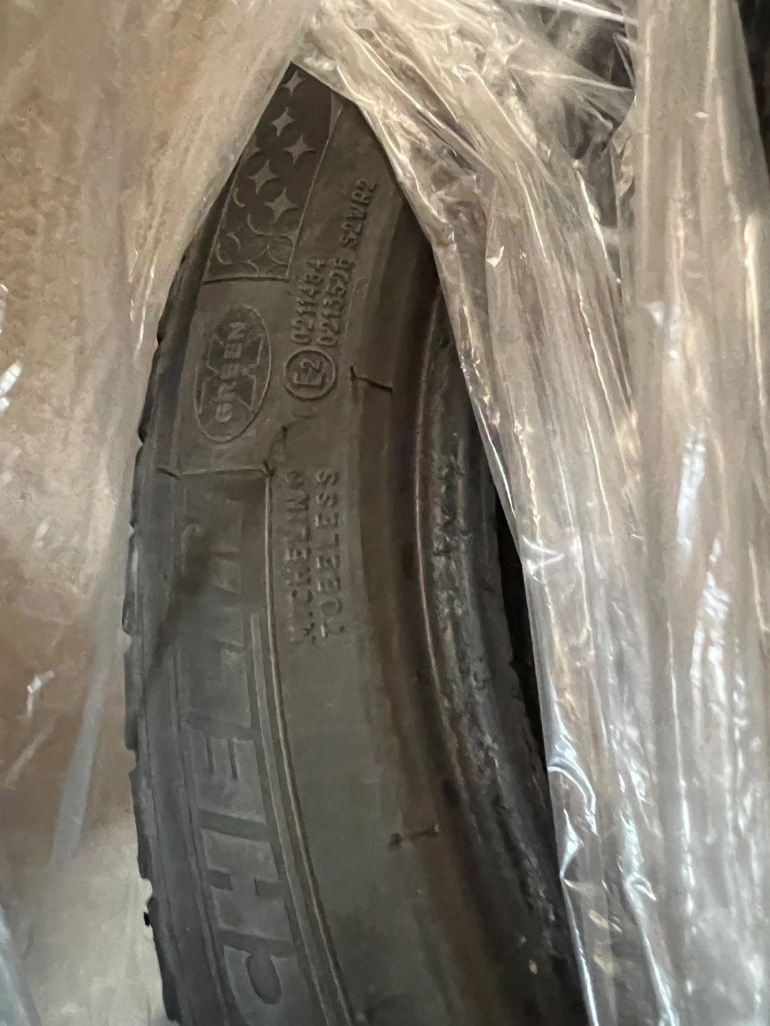 Michelin Tubeless Tire - photo 2