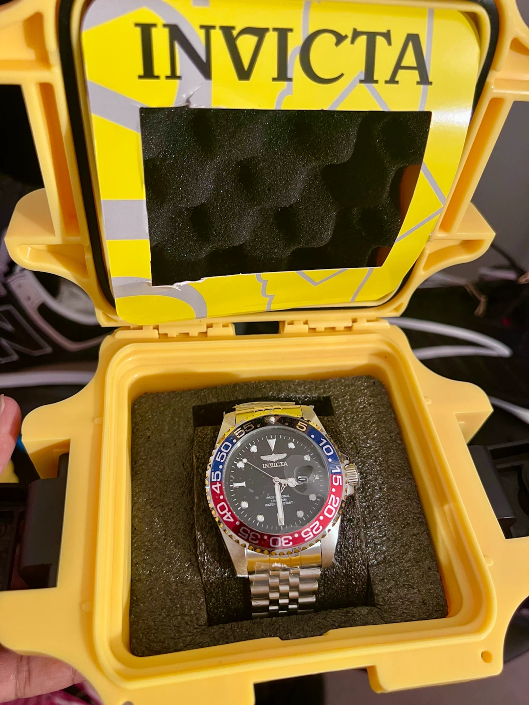 BRAND NEW - Invicta Pro Diver Watch Pepsi Bezel