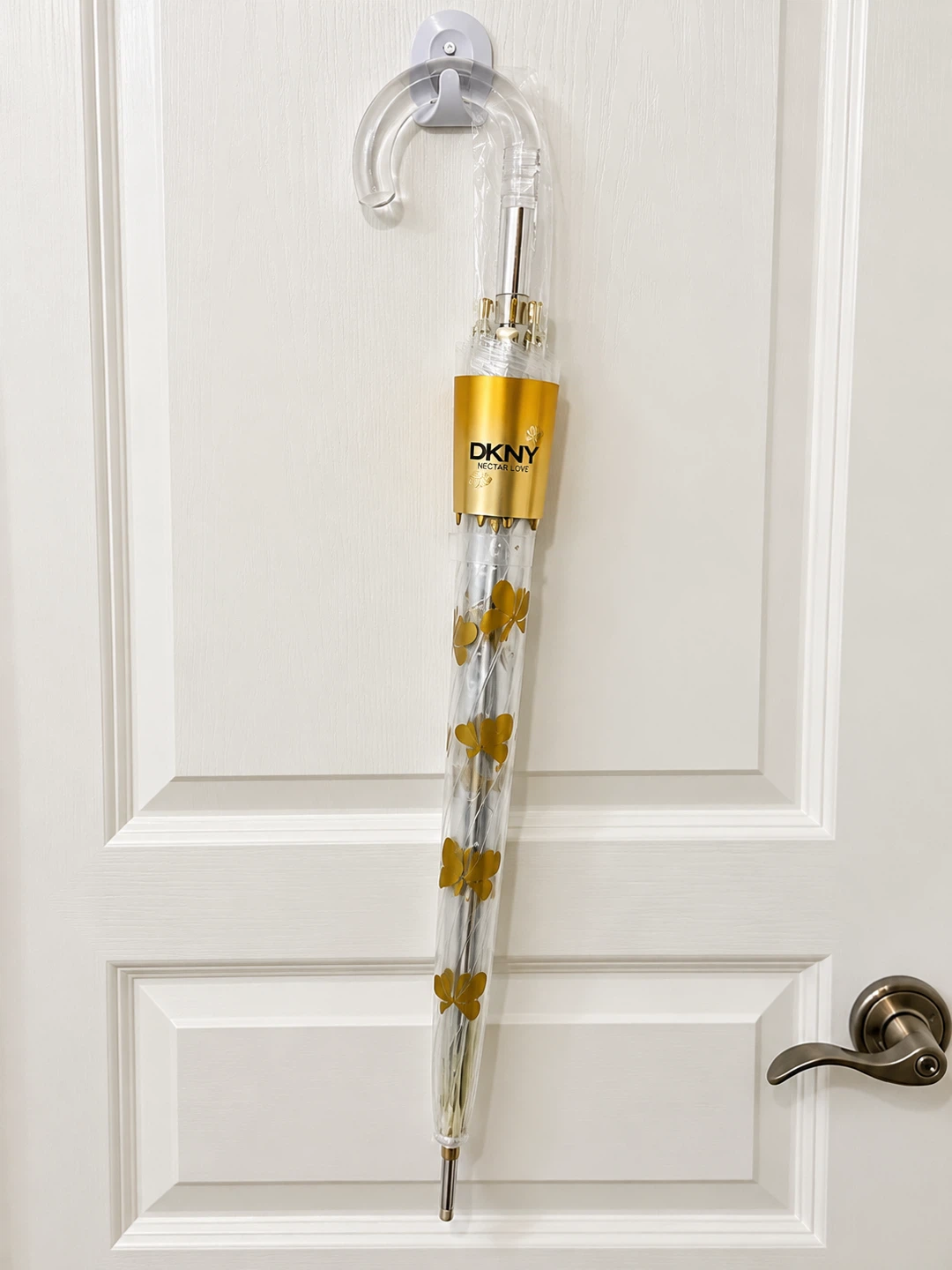 NEW large DKNY Nectar Love Clear Umbrella