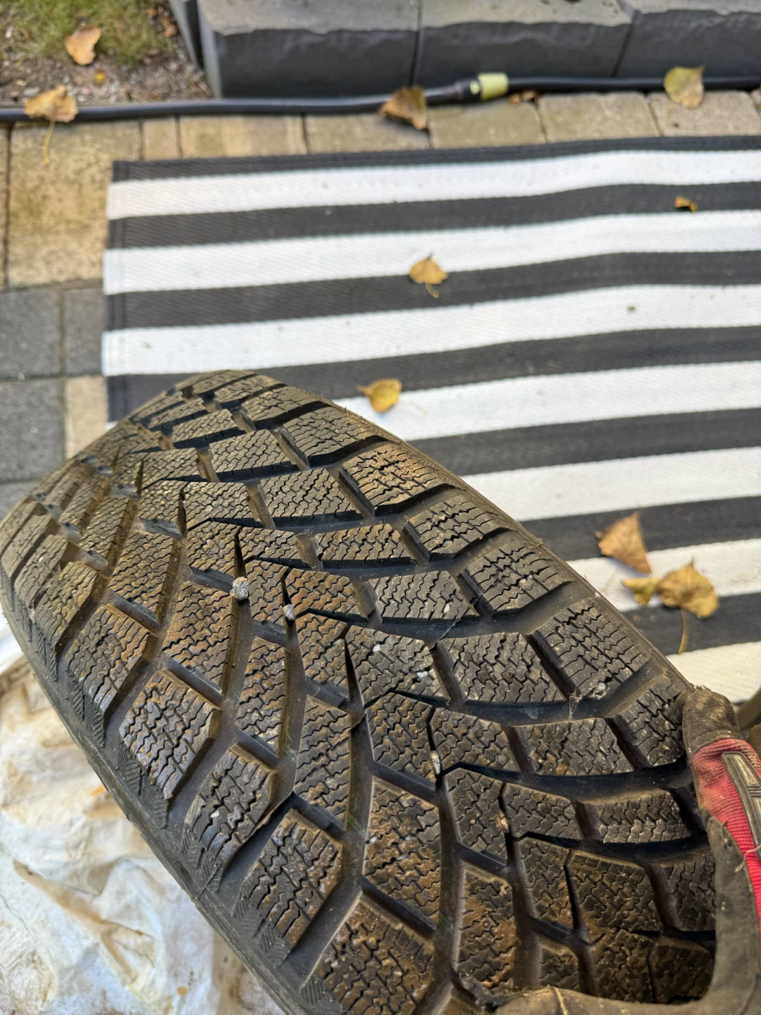 Mazzini Snow Leopard Winter Tires 225/60R16