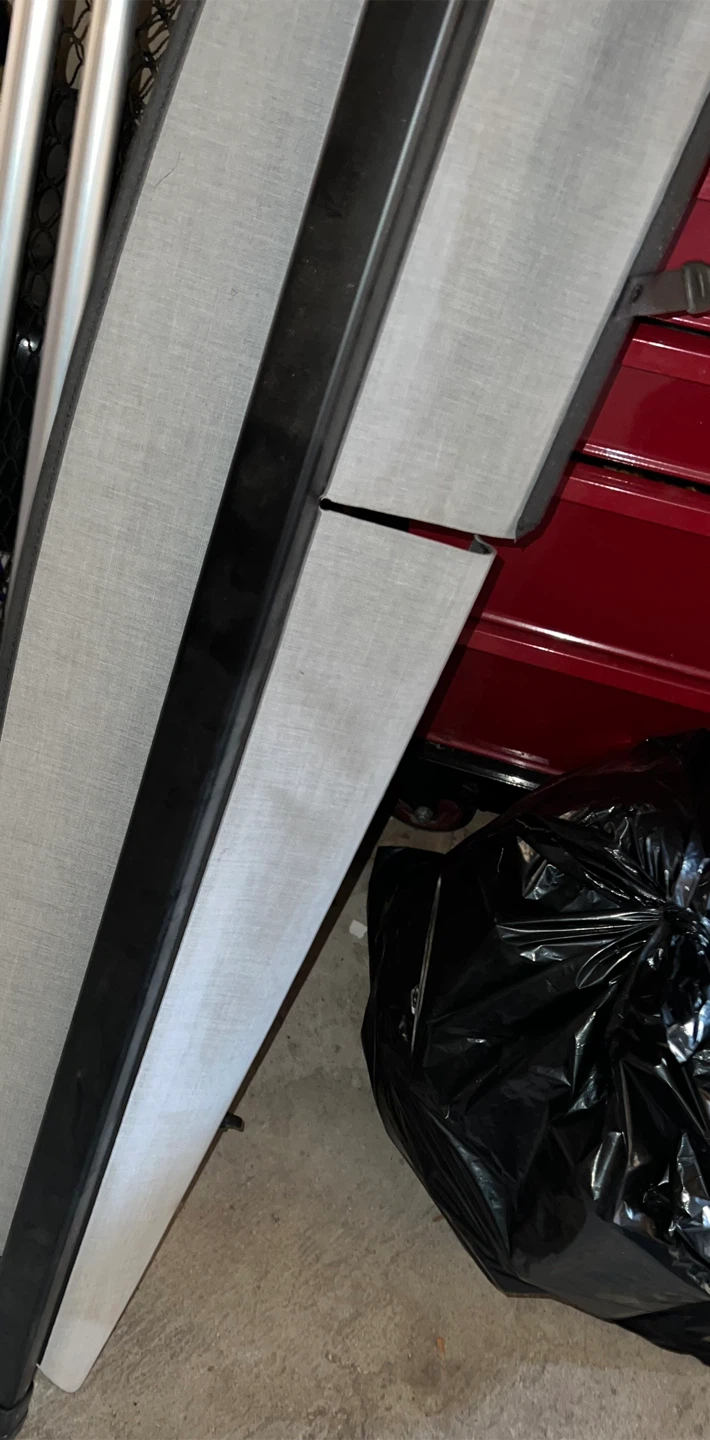 Collapsible cargo area cover for SUV - photo 2