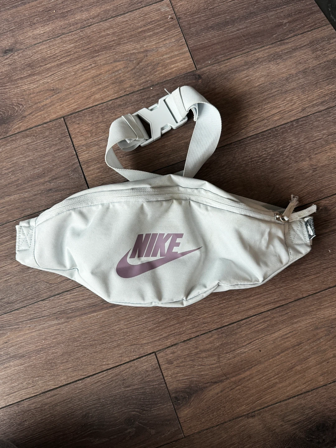 Nike Waist Bag - Light Grey