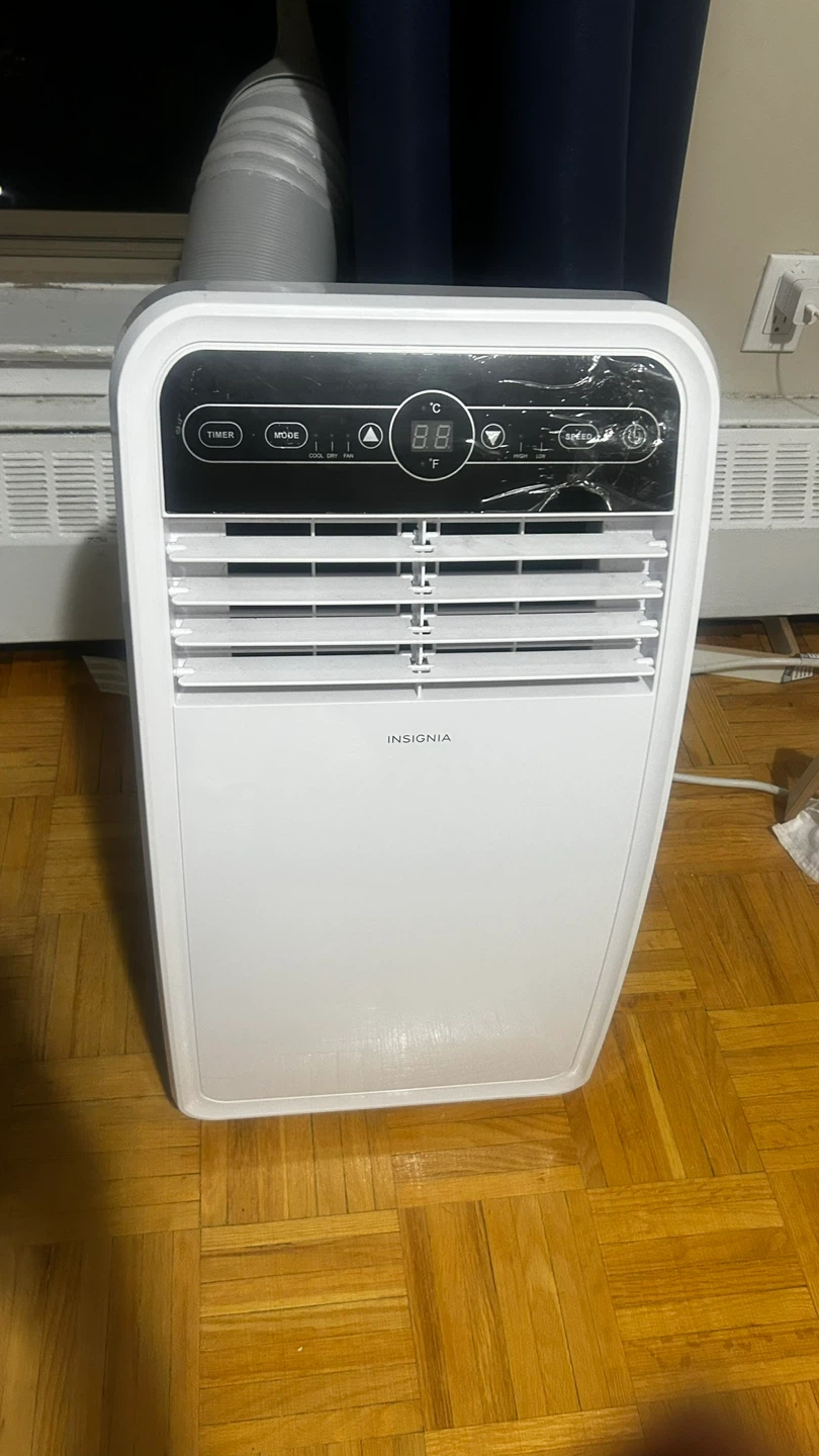 Insignia AC air conditioning