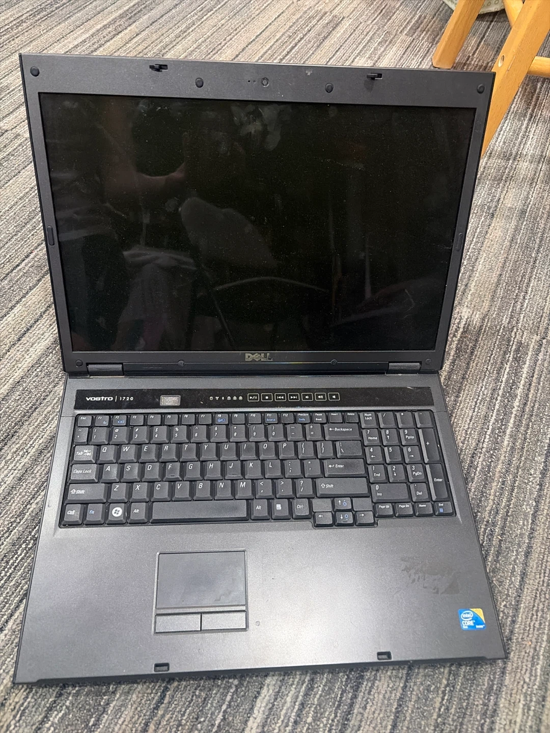 Dell Vostro 1720 Laptop