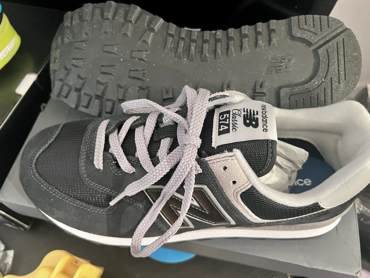 NEW BALANCE  574 Classic Sneakers - BRAND NEW - photo 2