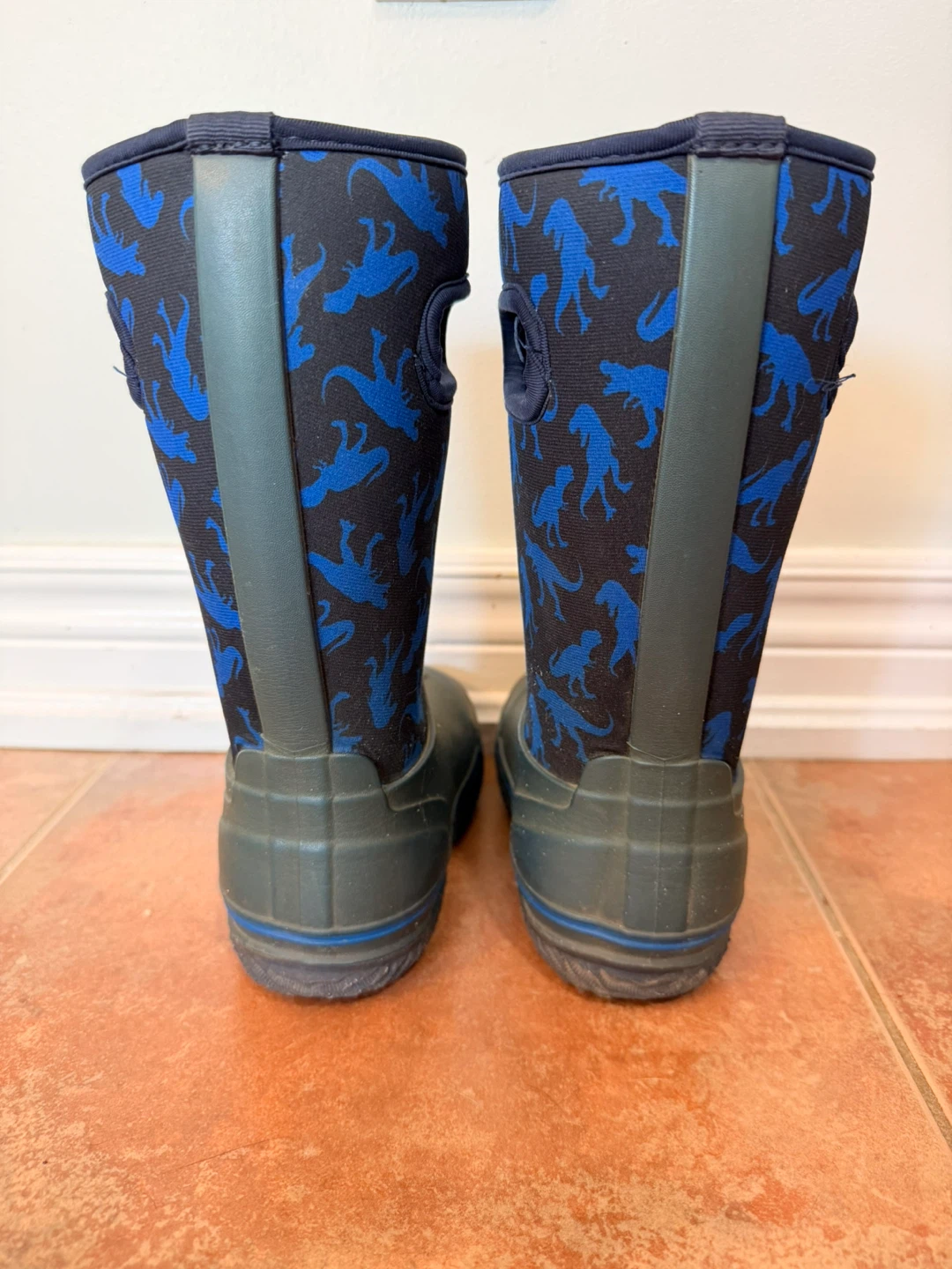 Boys Rain Boots (size 11) - photo 4
