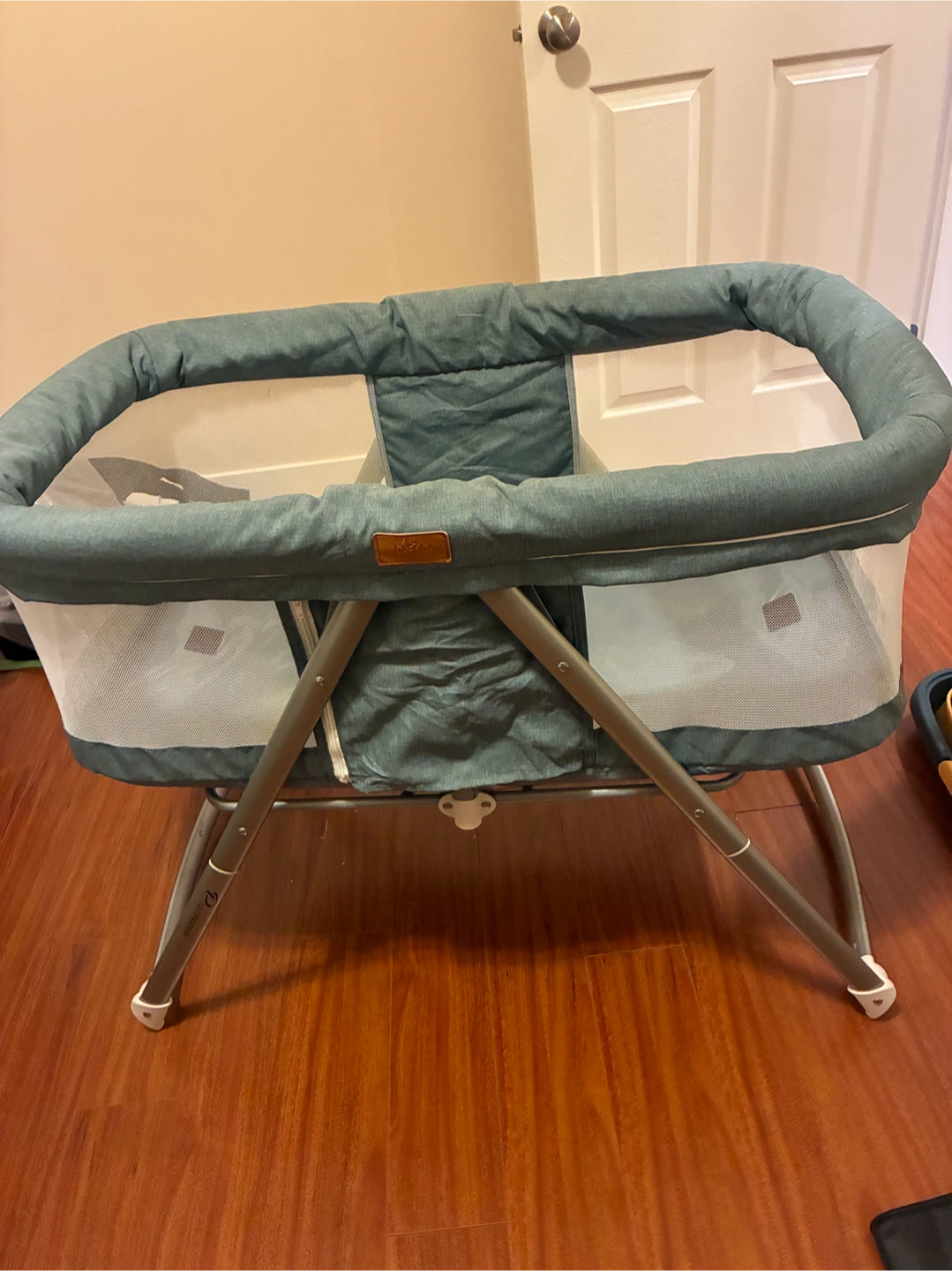 Bedside Bassinet - photo 2