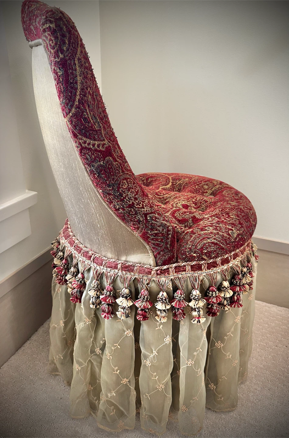 Beautiful vintage style Boudoir chair - photo 2