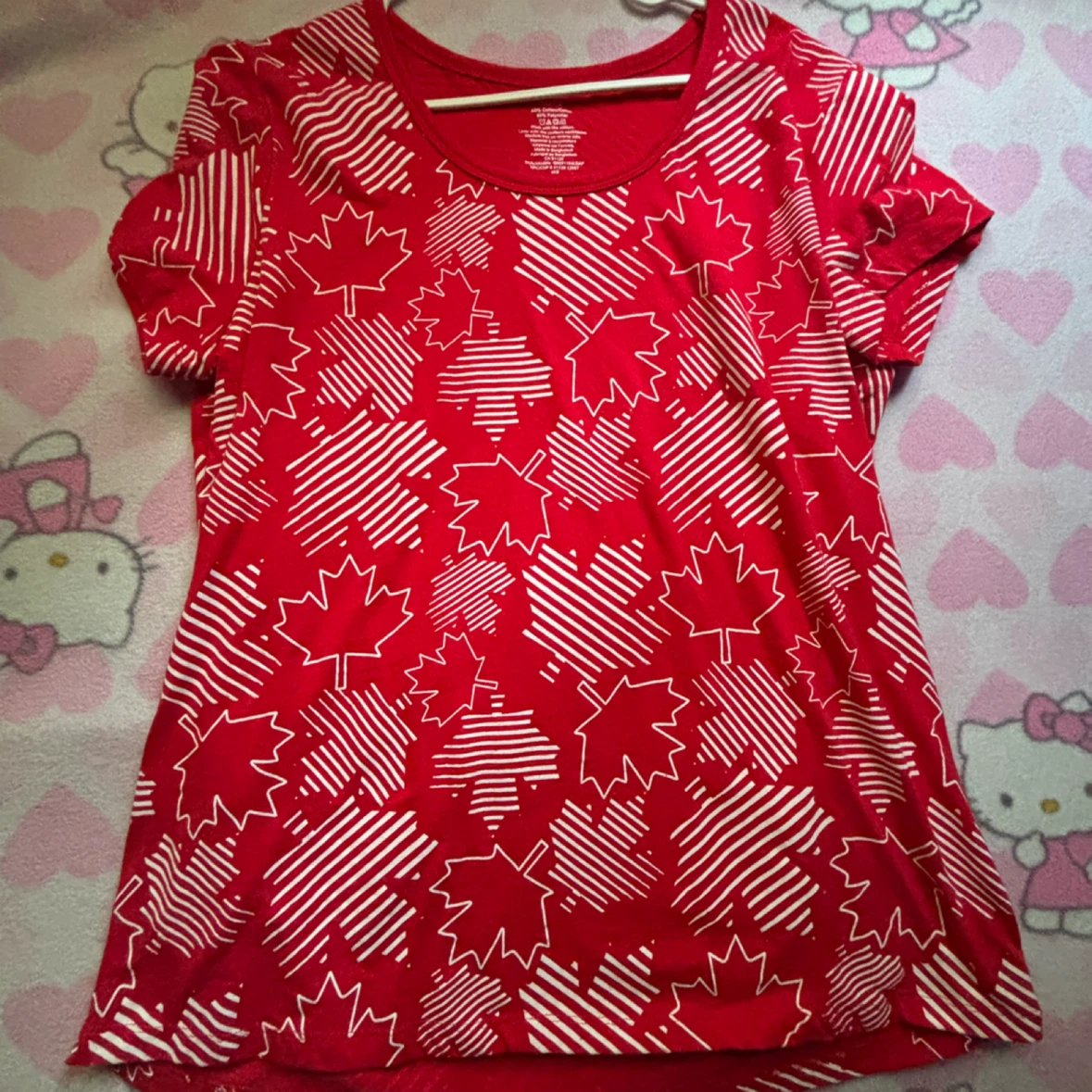 Red Maple Leaf Print T-Shirt - *Size Women XL* - photo 2