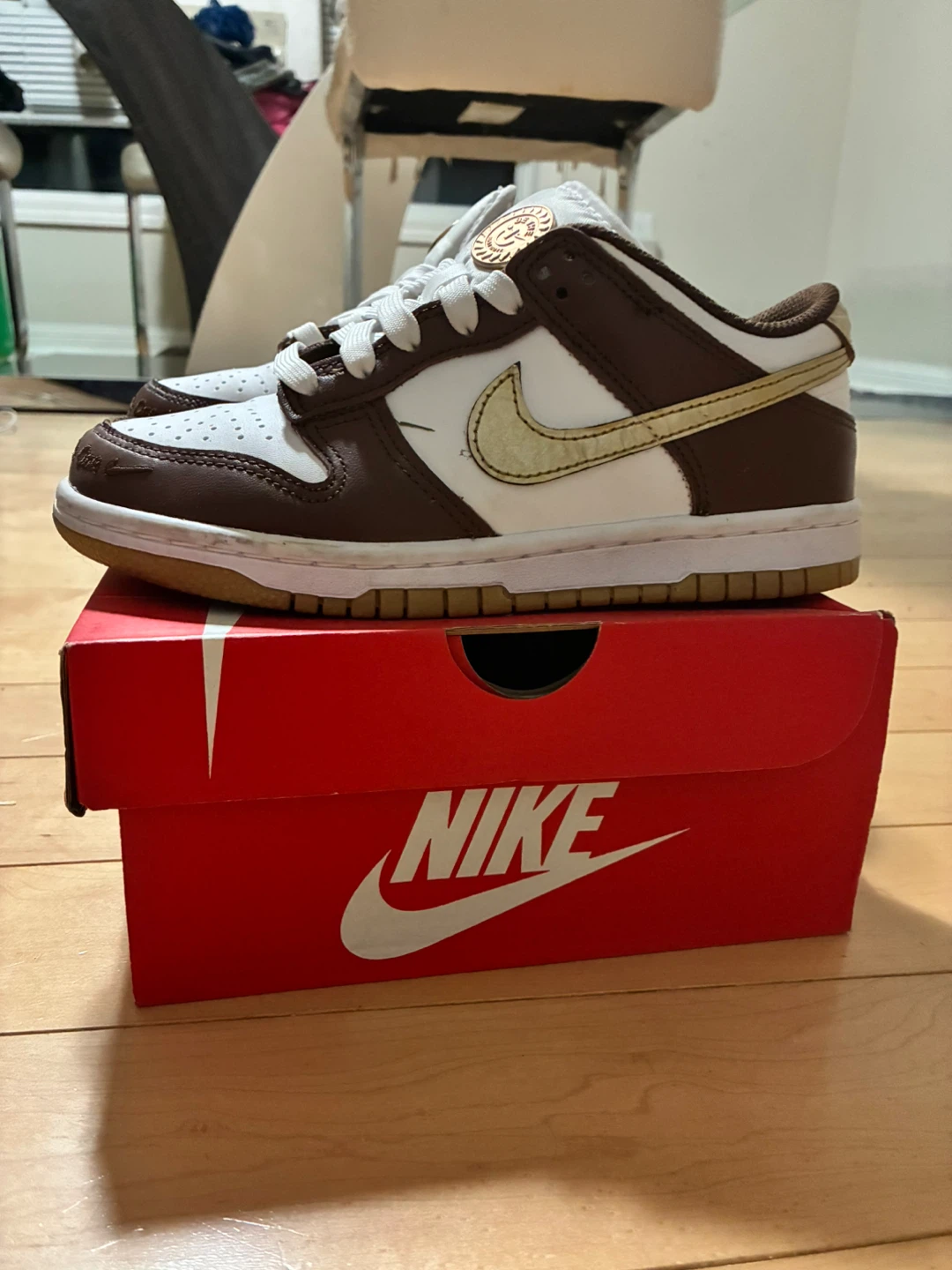 Nike Dunk Low Sneakers, Size 4Y - photo 3
