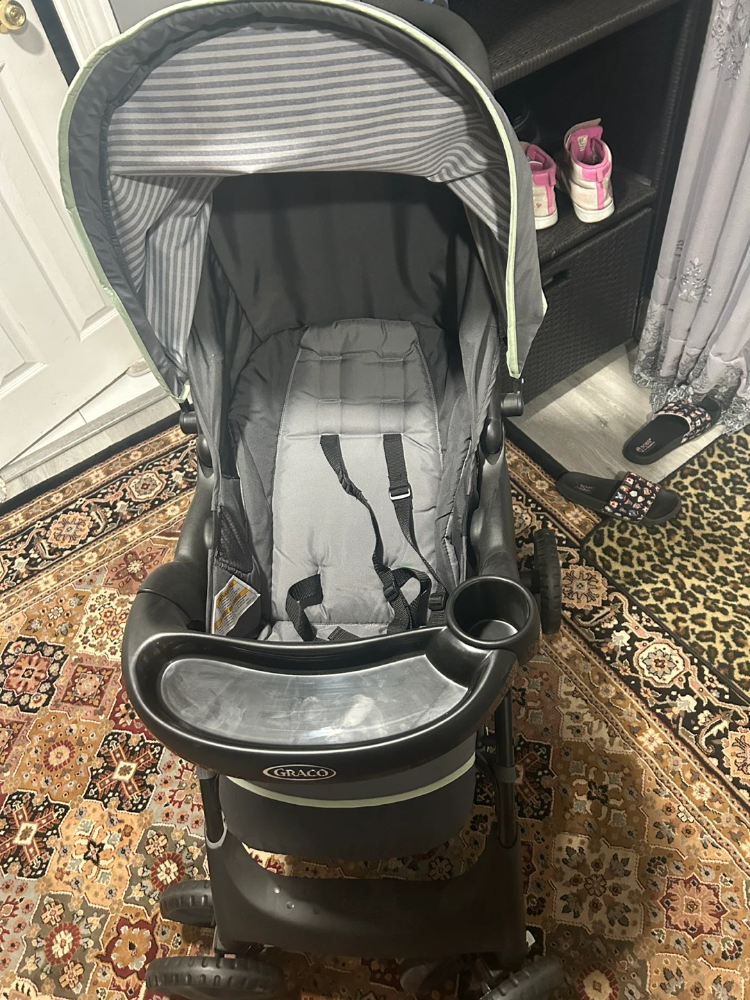 Graco Stroller and SnugRide 30 Infant Car Seat