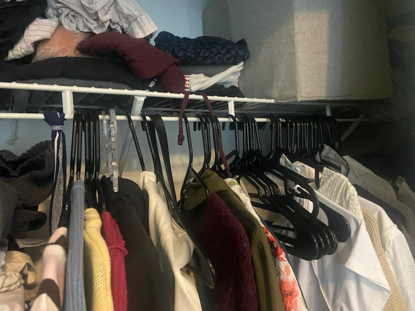 30 Handed Plastic Clothes Hangers