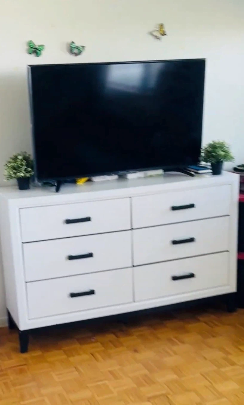 White 6-Drawer Dresser with Black Handles
