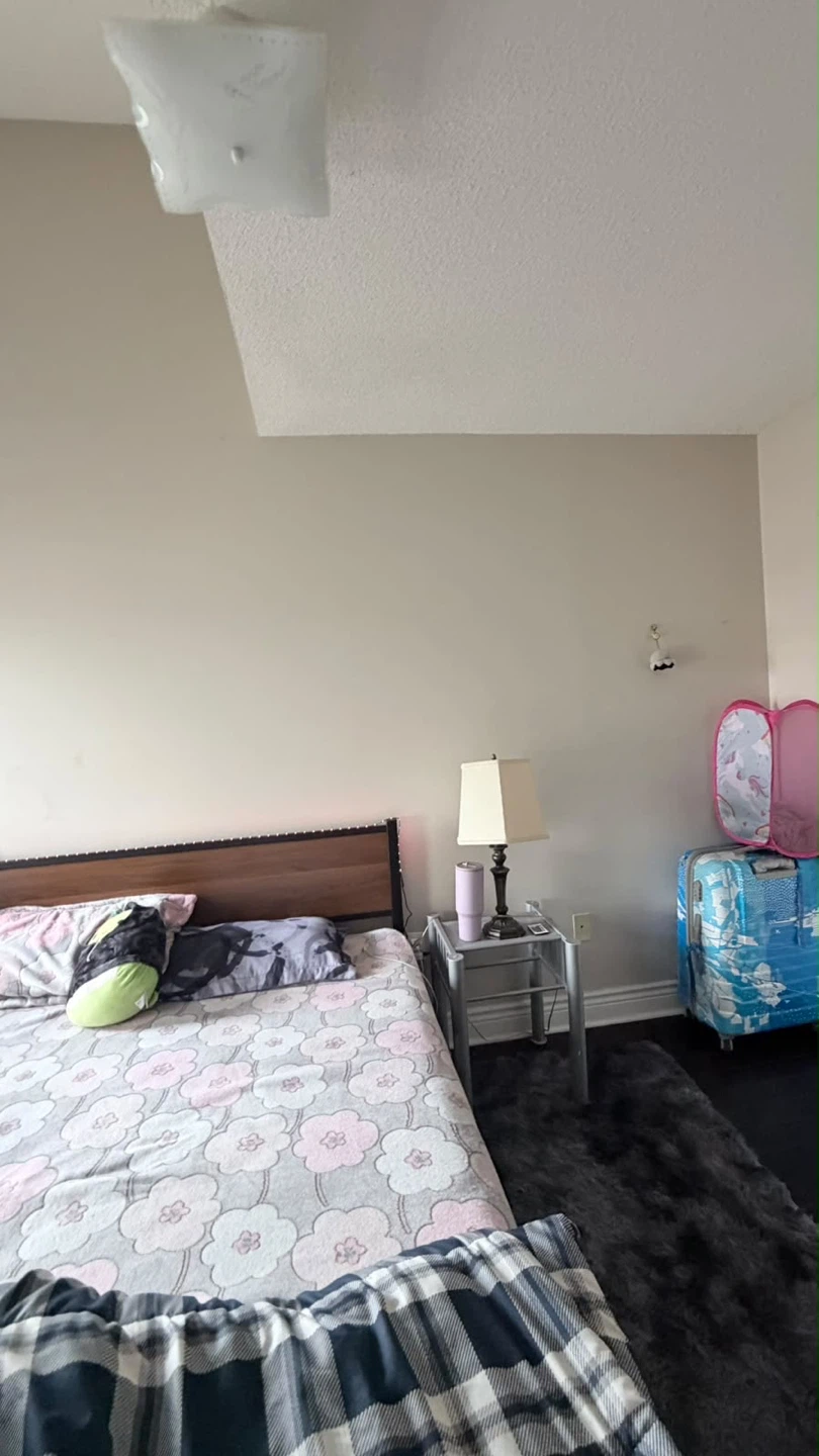 Room for rent - photo 2