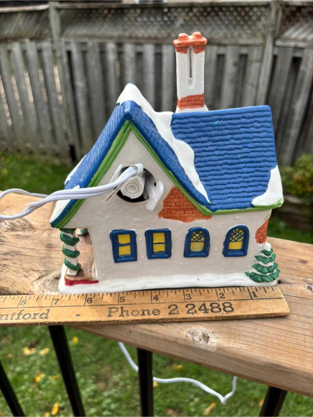 Snow Hill Candy Shop Christmas Village House - photo 3