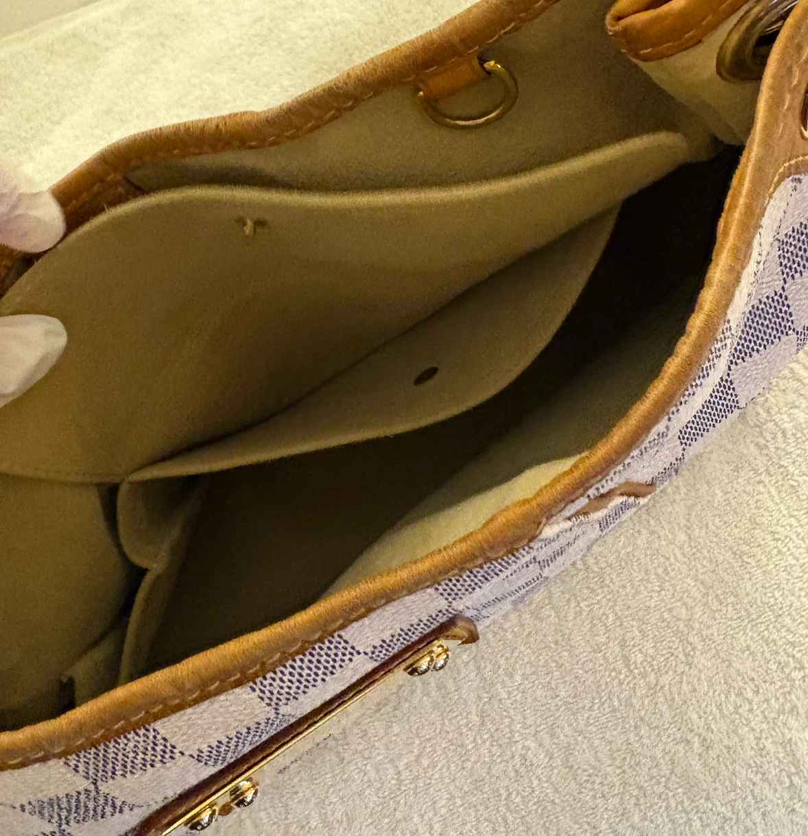 Louis Vuitton Damier Azur Galliera PM - photo 4